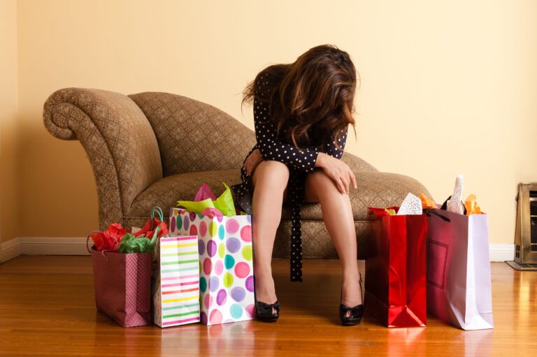 Shopping compulsivo: che cos'è la dipendenza da shopping